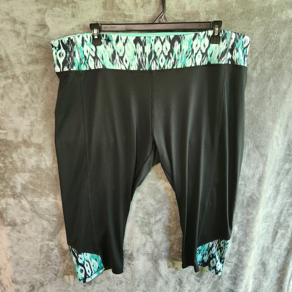Maurice's capris size 4x